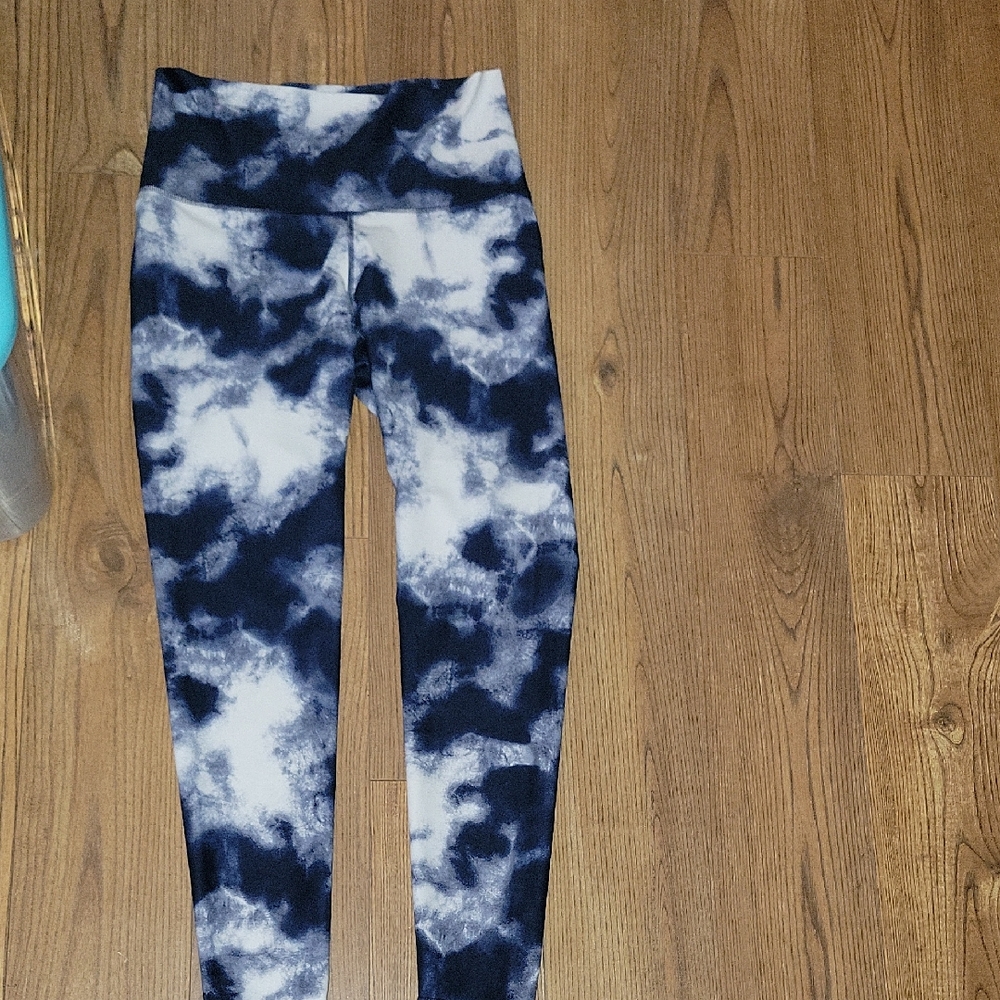 Old Navy Active Womens Navy and White Tie-Dye Leggings